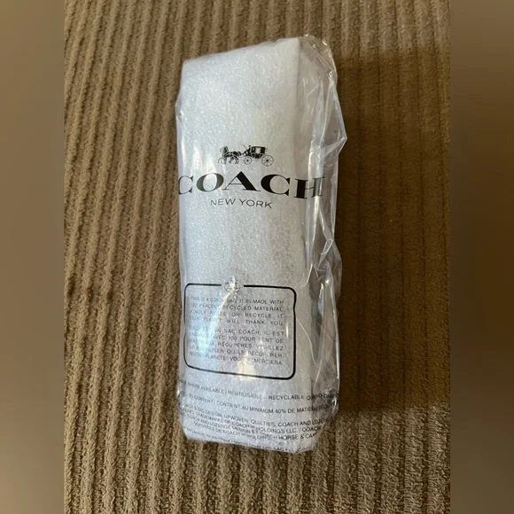 Coach Trigger Snap Bag Charm With Cherry Print nwt in packaging - Picture 2 of 3